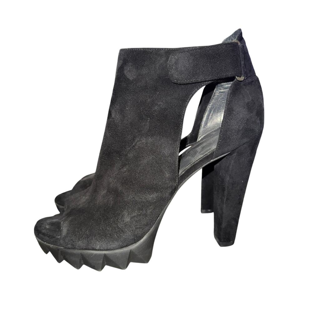 Stuart Weitzman Opendoor Ankle Boots Women's Sz 9 M Black Suede Booties Peep Toe